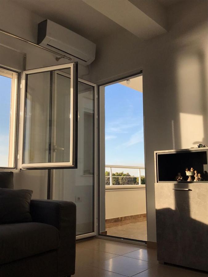 Corazon Guest House Вльора Екстер'єр фото