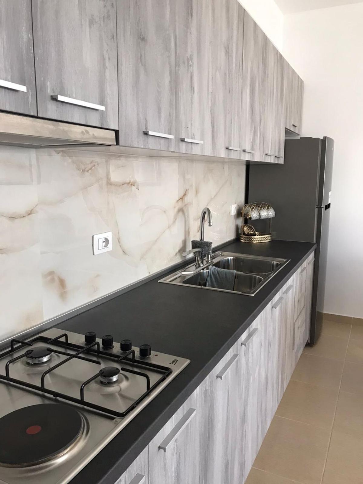 Corazon Guest House Вльора Екстер'єр фото