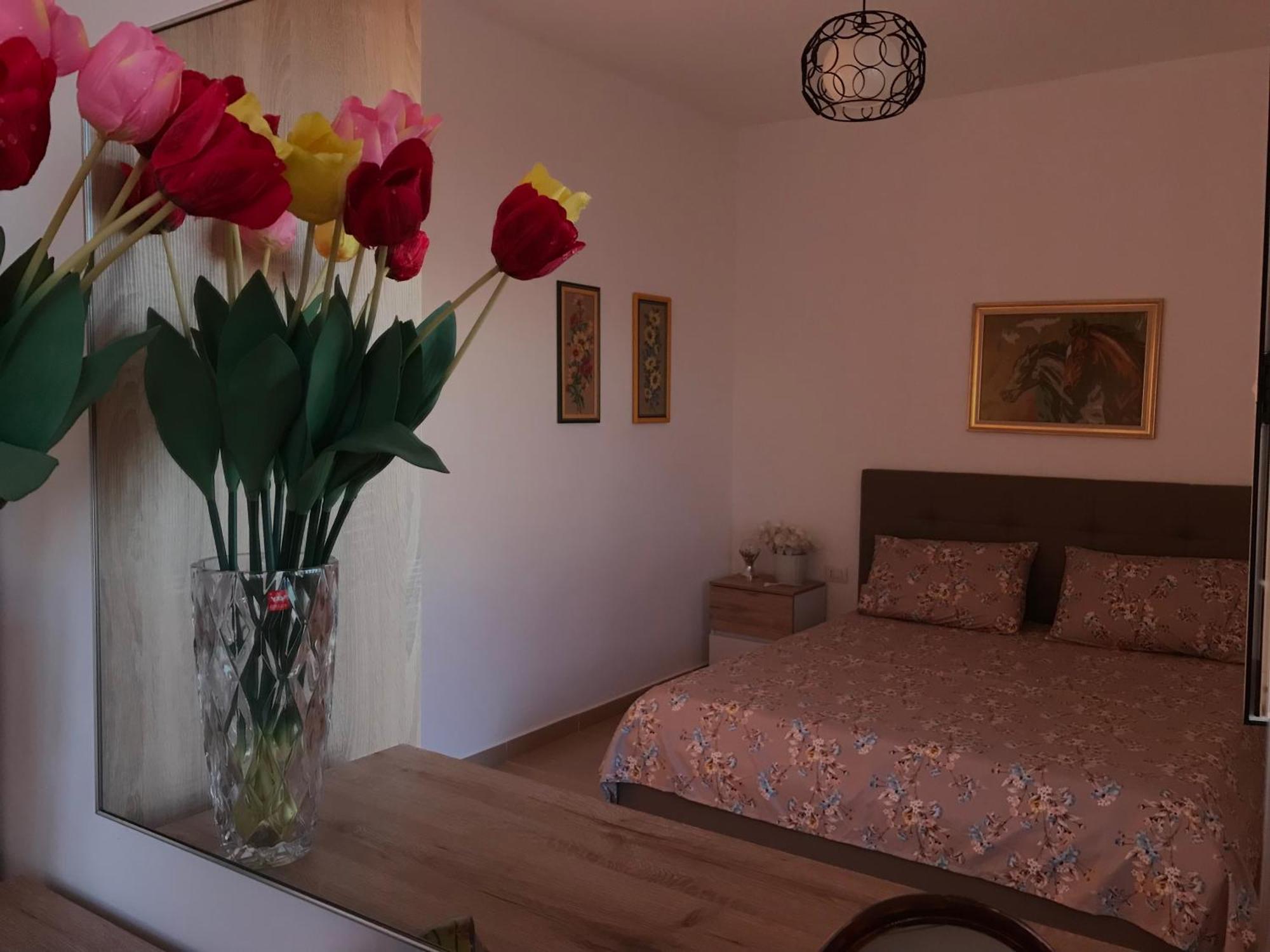 Corazon Guest House Вльора Екстер'єр фото
