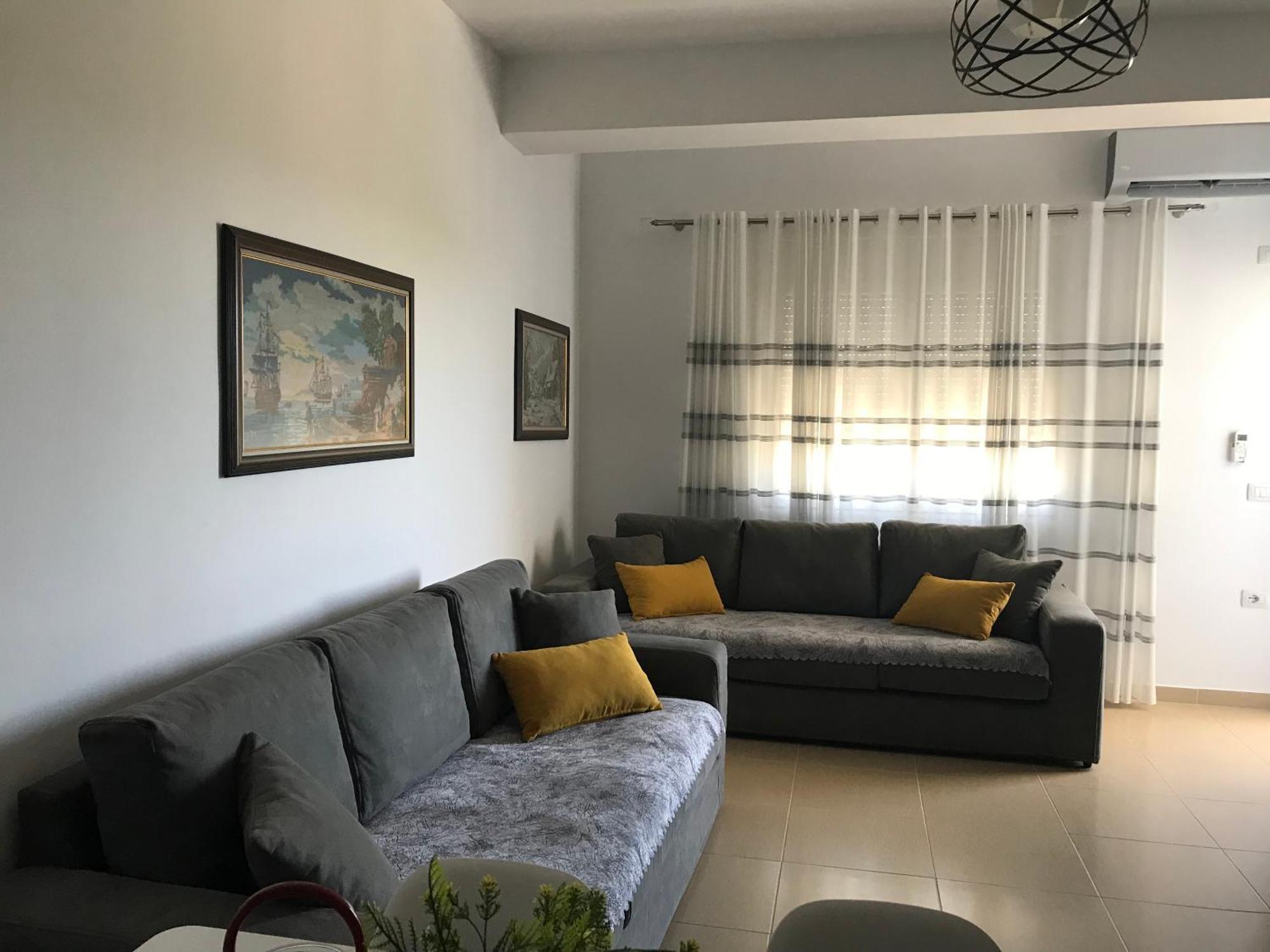 Corazon Guest House Вльора Екстер'єр фото