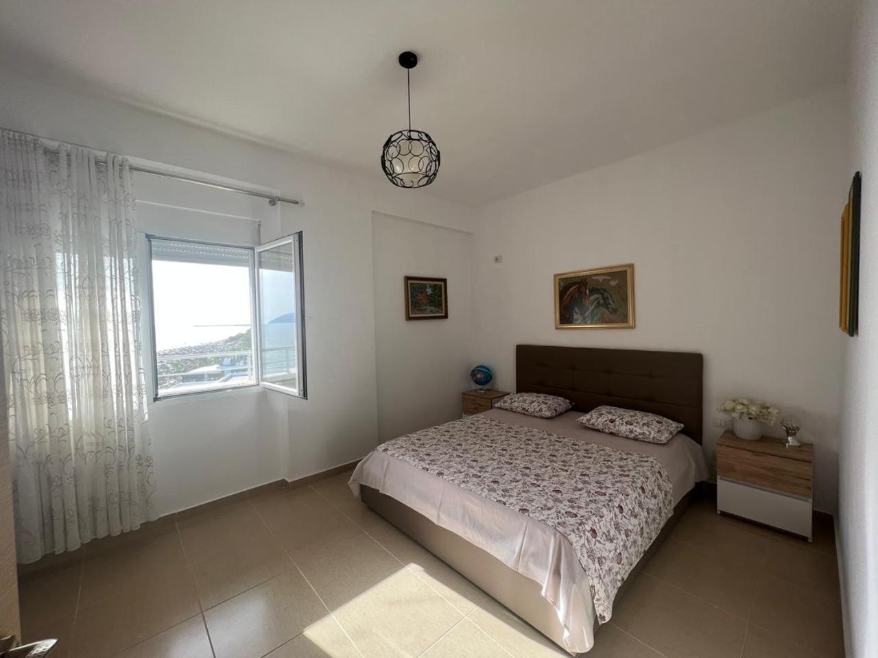 Corazon Guest House Вльора Екстер'єр фото